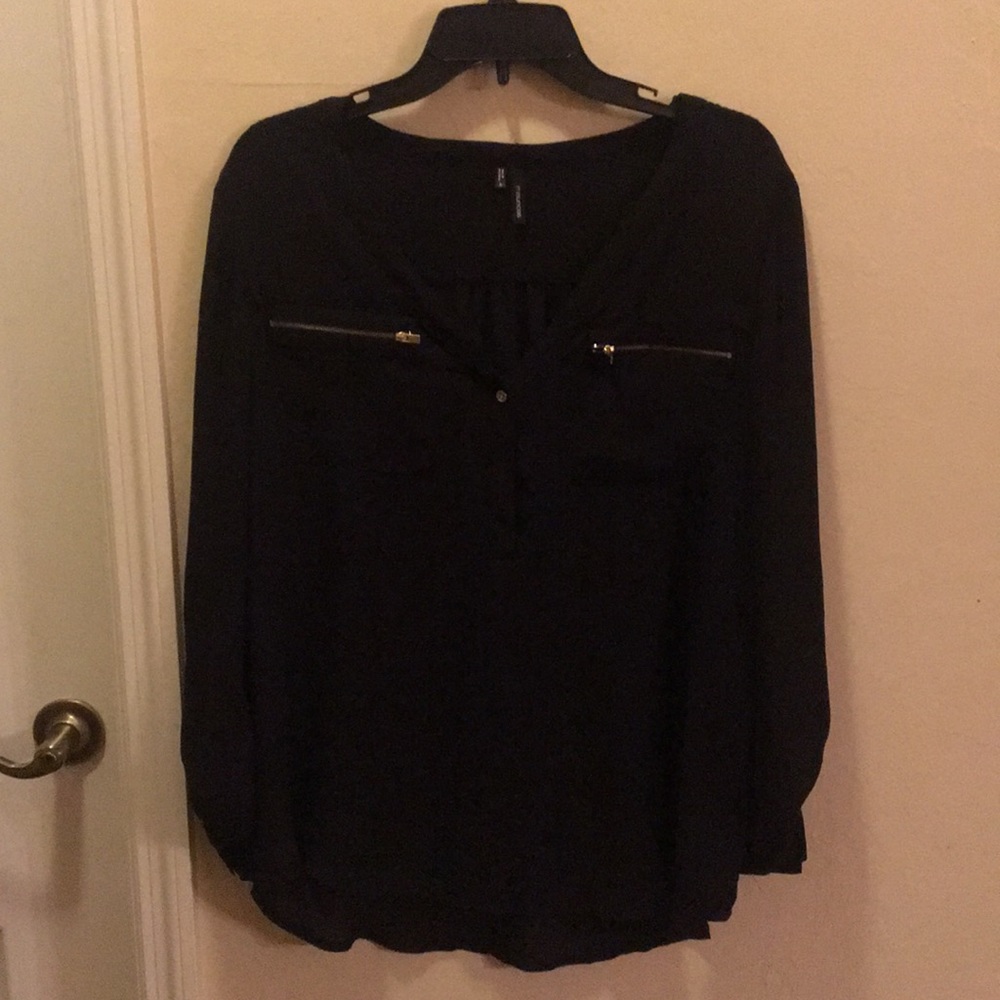 NWOT Maurices blouse size large.
